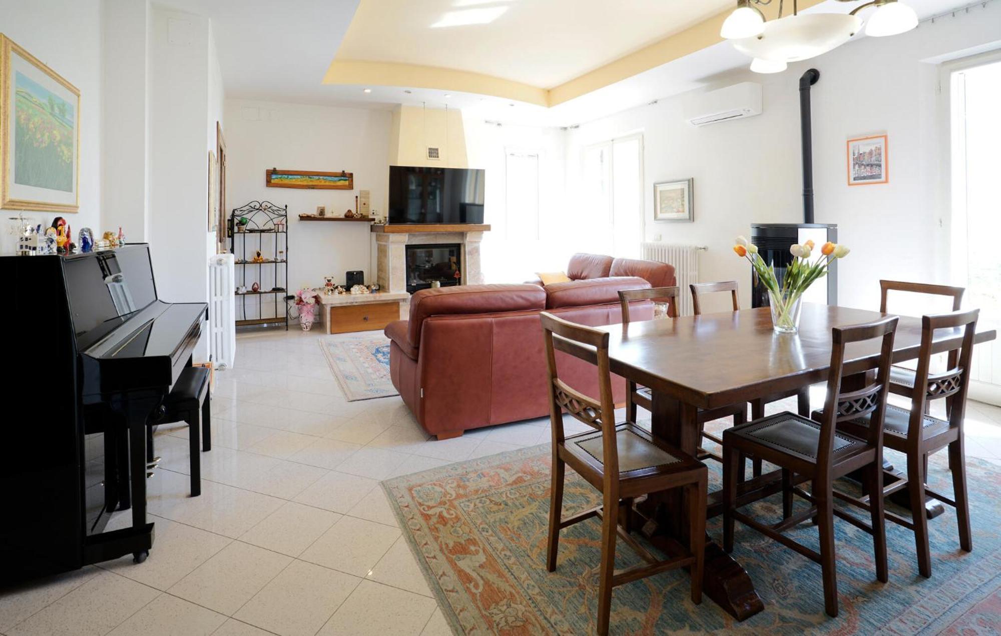 Stunning Home In Chianciano Terme With Wifi Luaran gambar